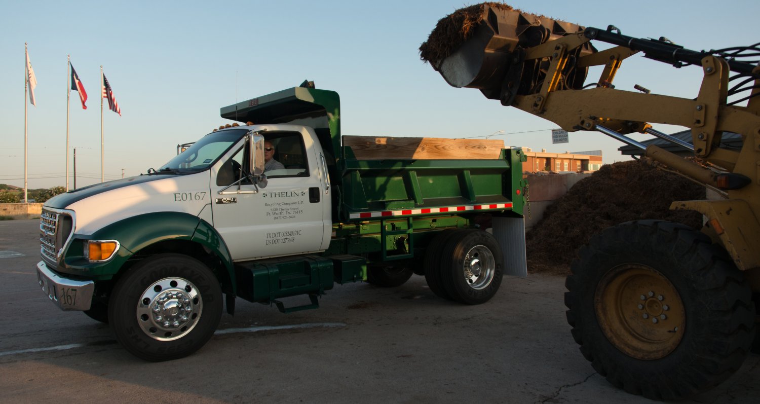 residential dump truck for mulch delivery